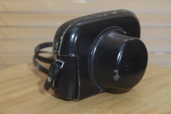 Beautiful Canon Black Leather Case for Canon Rangefinder. - Rewind Cameras 