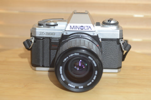 Vintage Minolta X-300 35mm Camera with Sigma 35-70mm f2.8-4 lens. Fantastic beginner camera