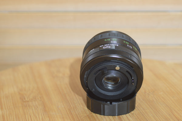 Boxed Vivitar 24mm f2.8 MC Canon FD Fit lens. Fantastic condition vintage wide angle lens