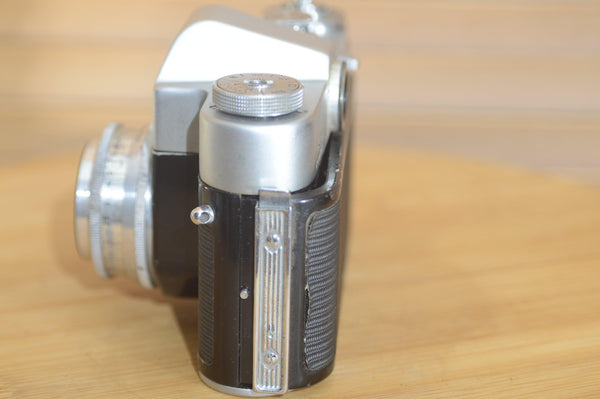 Vintage Silver Zenit 3M 35mm Camera. Fantastic Condition with Case - Rewind Cameras 