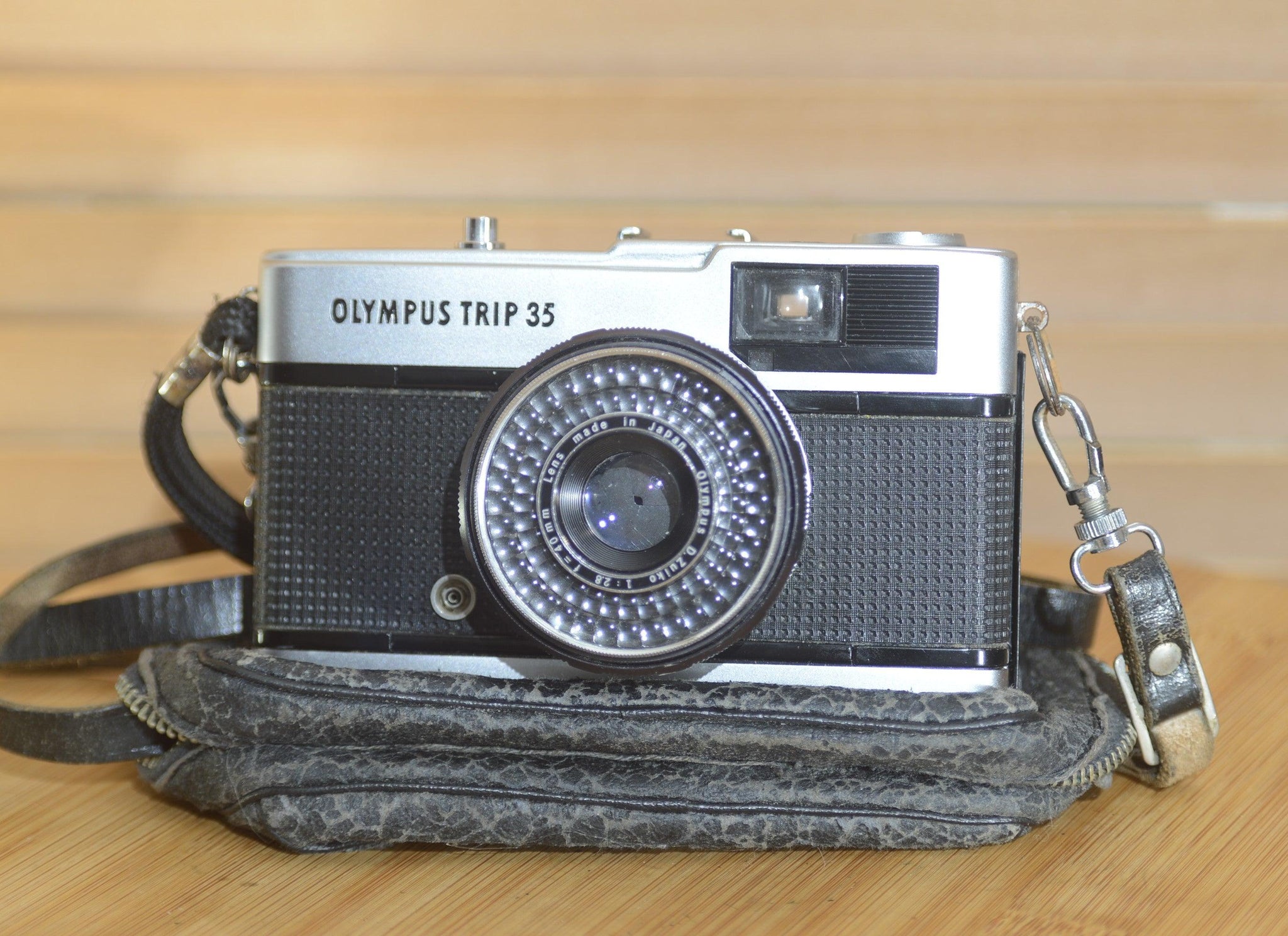 Vintage Olympus Trip 35 compact camera with case, lens cap and manual. - Rewind Cameras 