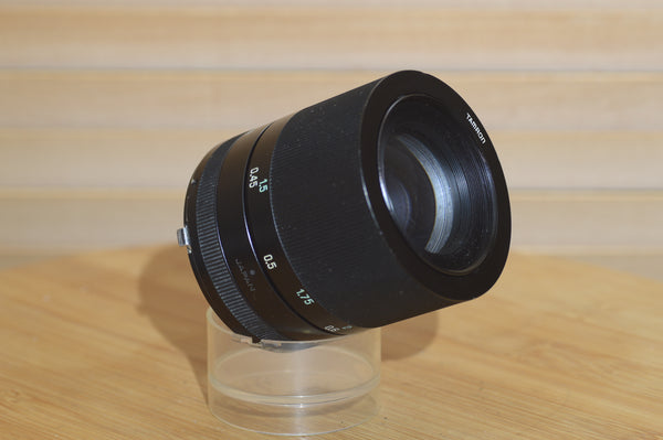 Rare Boxed Vintage Tamron 90mm f2.5 Macro SP Lens Adaptall 2. Fantastic condition.