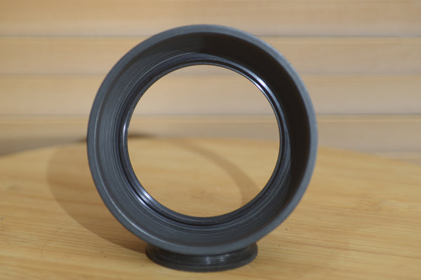 Vintage Universal Lens Hood 72mm.Perfect for preventing glare on your subject - Rewind Cameras 