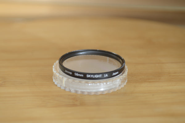 Boxed Jessops 58mm Skylight (UV) filter in Original case.