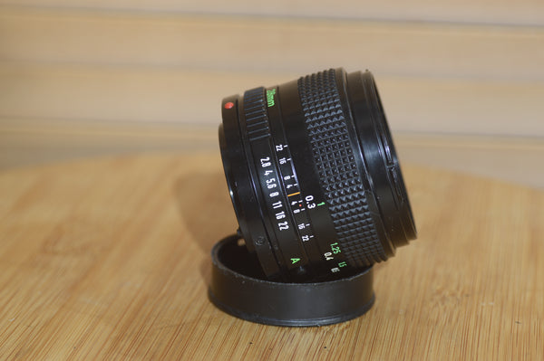 Vintage Canon FD 28mm f2.8 lens. This is a fantastic wide angle lens in great condition. - Rewind Cameras 