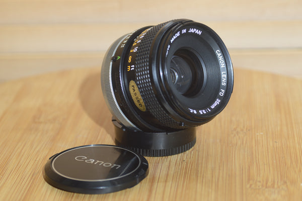 Vintage Canon FD 35mm f3.5 Wide Angle Lens. Almost Mint Condition!