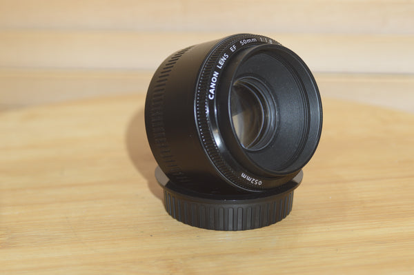 Canon EF 50mm f1.8 2 Lens. An impeccable lens. Perfect for EOS 35mm or digital EF fit.