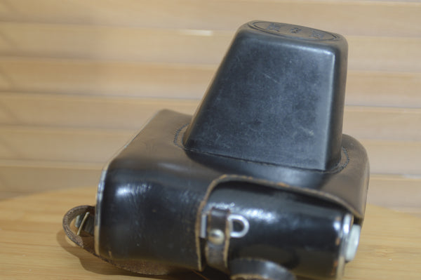 Beautiful Zenit hard Leather Camera Case. Fits Zenit EM, TTL. A lovely case for protection - Rewind Cameras 