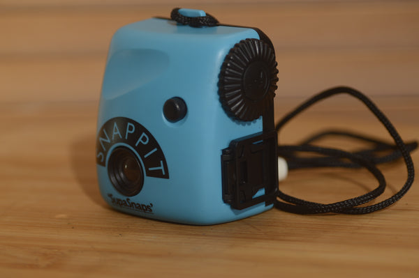 Snappit Supa Snaps 126mm Novelty Film Camera. Great Collectors item. - Rewind Cameras 