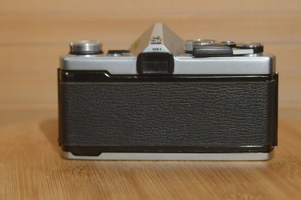 Olympus OM1n MD 35mm Film Camera. Excellent Condition.