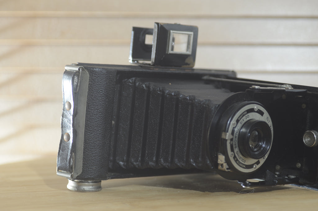 Gorgeous Kodak Brownie Six-20 Folding camera. Great as a prop or